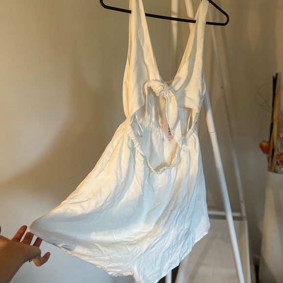 Mooloola White Playsuit - Picture 6 of 11